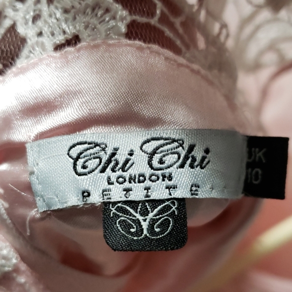 Chi chi London Dress - Picture 2 of 2